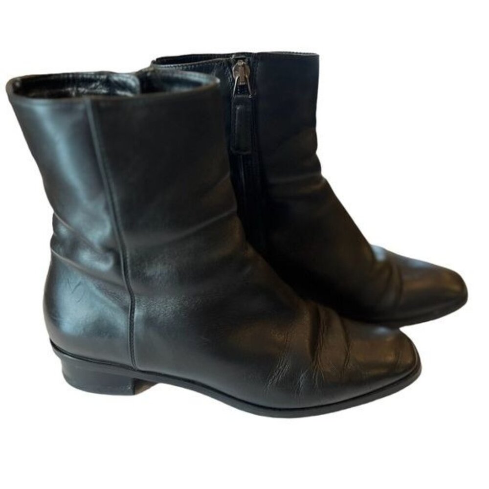 Aquatalia Black Leather Low Heel Ankle Booties